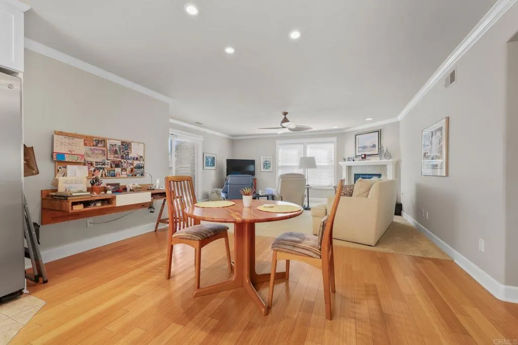 https://cdn.realtyfeed.com/cdn/127/306646584/5b9a8171cb64370605bc11f6c1118e3b.webp
