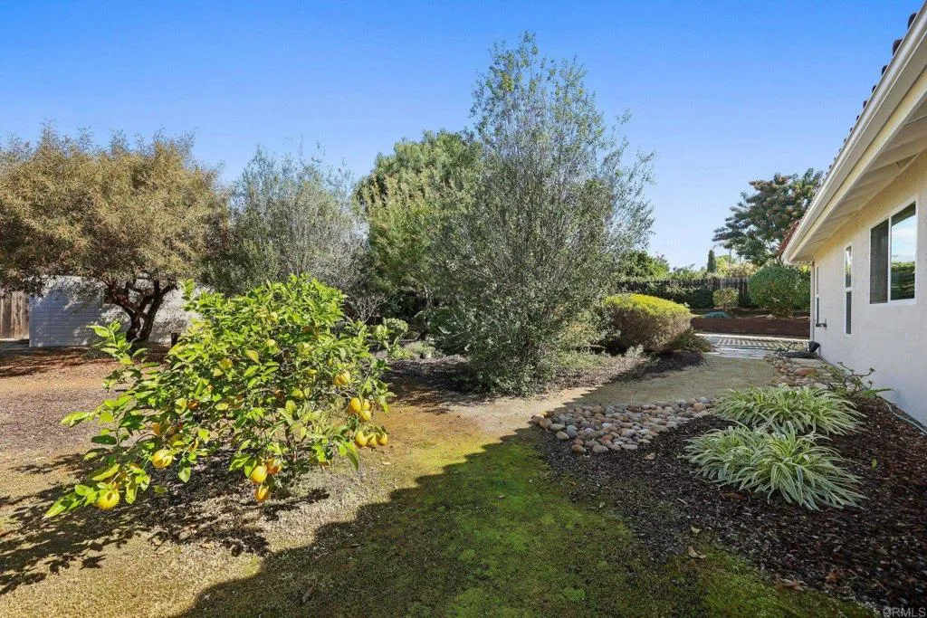 https://cdn.realtyfeed.com/cdn/127/306646584/f317ee6e7784e438729ba88270a2f0f0.webp