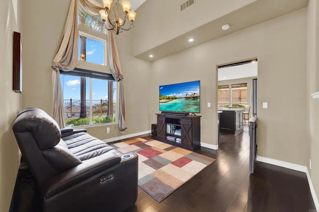 https://cdn.realtyfeed.com/cdn/127/306646611/26f5e9c777c07c333e28efc921a09e5c.webp