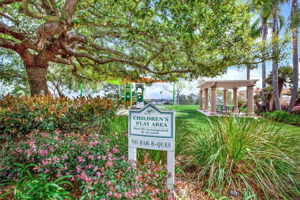 https://cdn.realtyfeed.com/cdn/127/306646611/72b4008ac1227f32ebc08ff44c5a996c.webp