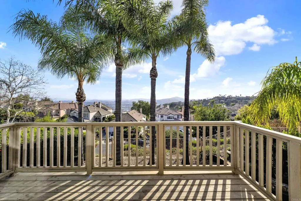 https://cdn.realtyfeed.com/cdn/127/306646611/c9dcea2315ca6336363d1d837f651268.webp