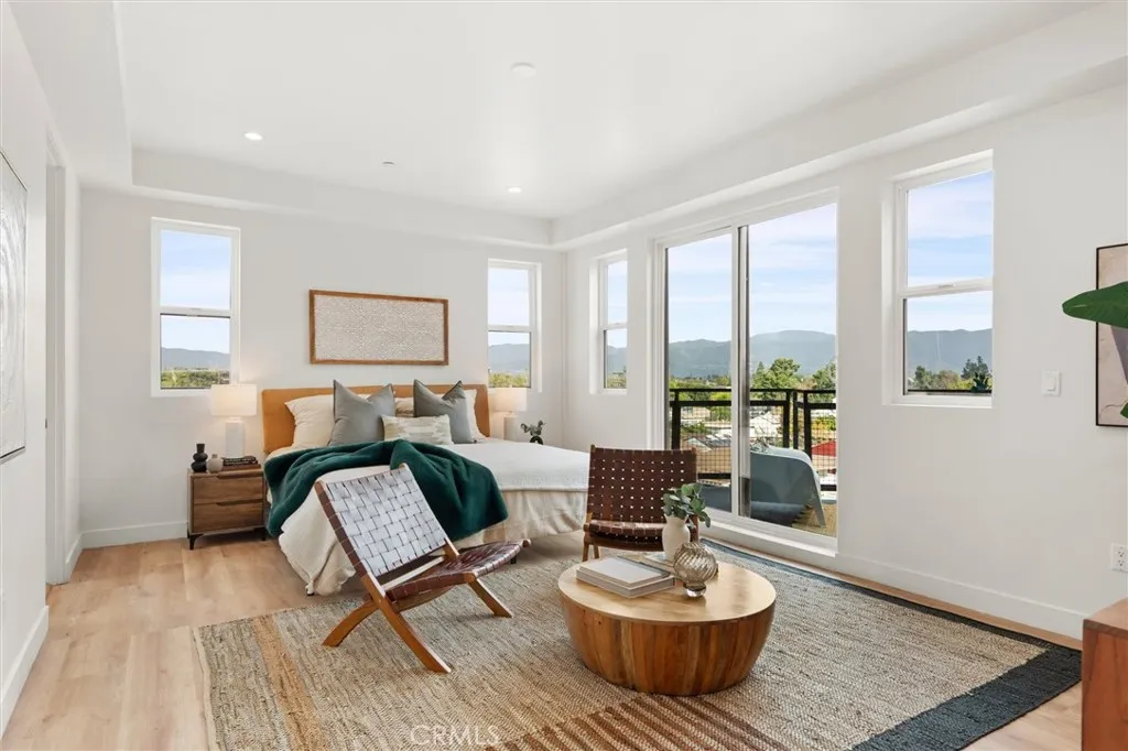 6051 N Tujunga Avenue, North Hollywood, CA 91606 - Photo 2 of 38, North Hollywood, CA