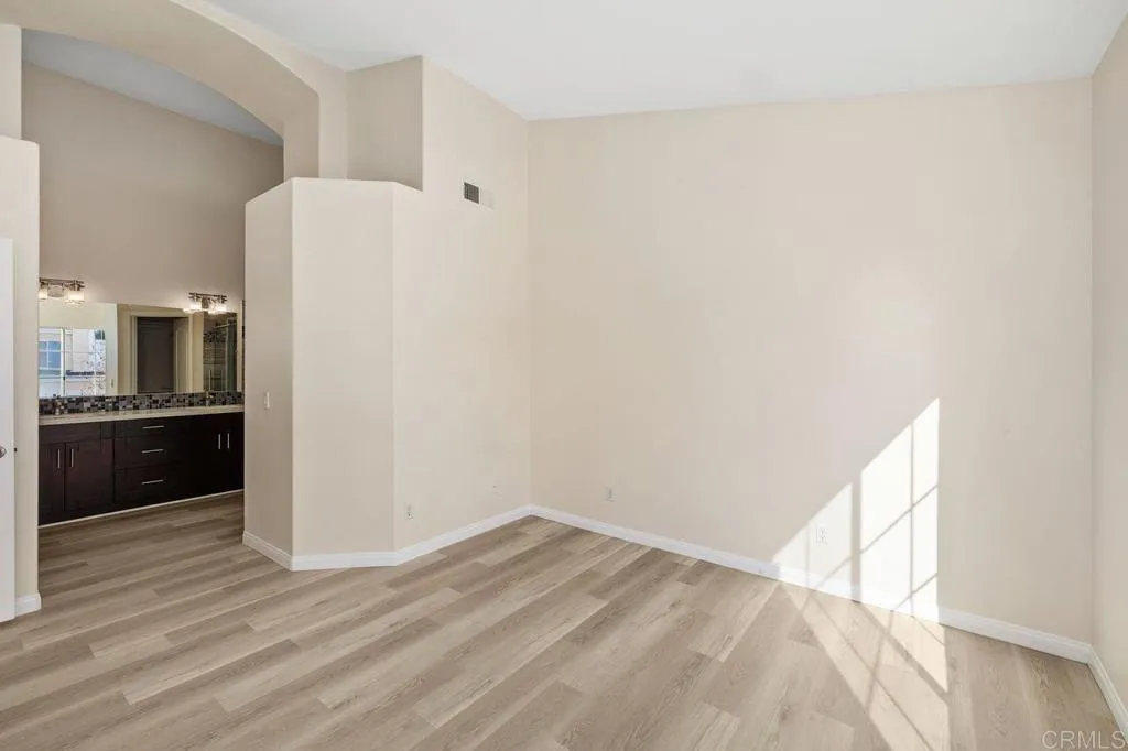 Photo #27: NDP2601569 Listing: Photo #27