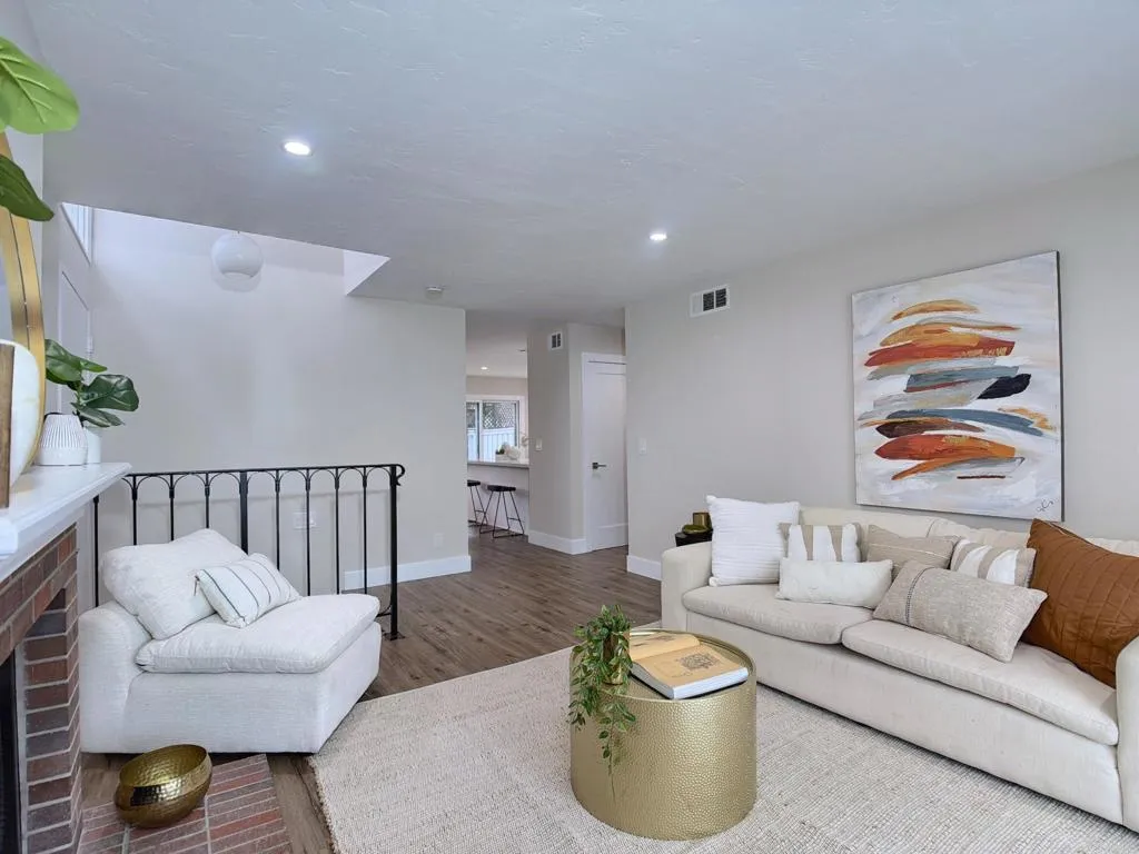 https://cdn.realtyfeed.com/cdn/127/306646678/0b178cb9f692c3714aaa568aff83caa5.webp