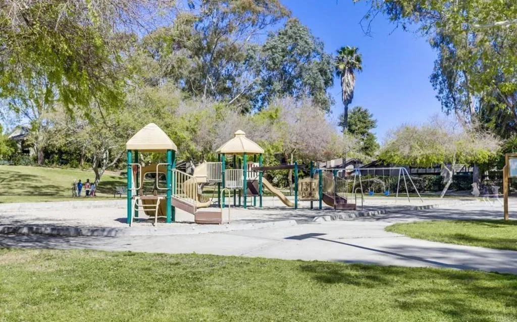 https://cdn.realtyfeed.com/cdn/127/306646678/e8e5466decb332245290516582080816.webp