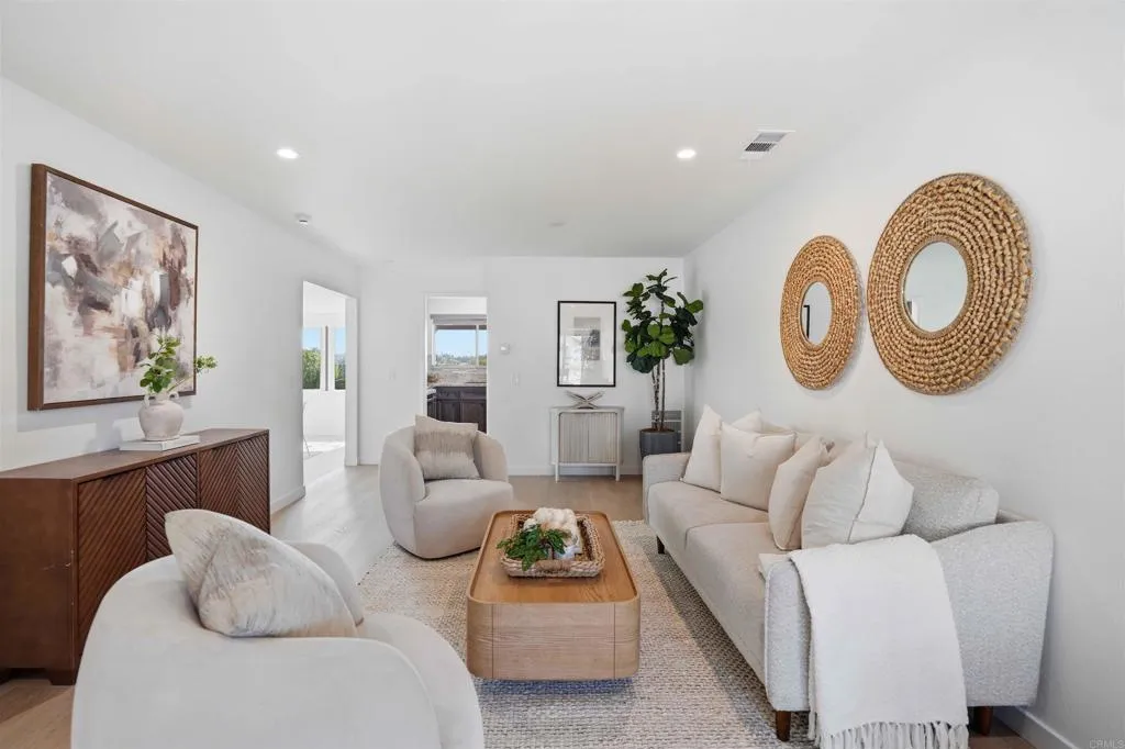 Photo #4: PTP2601281 Listing: Photo #4