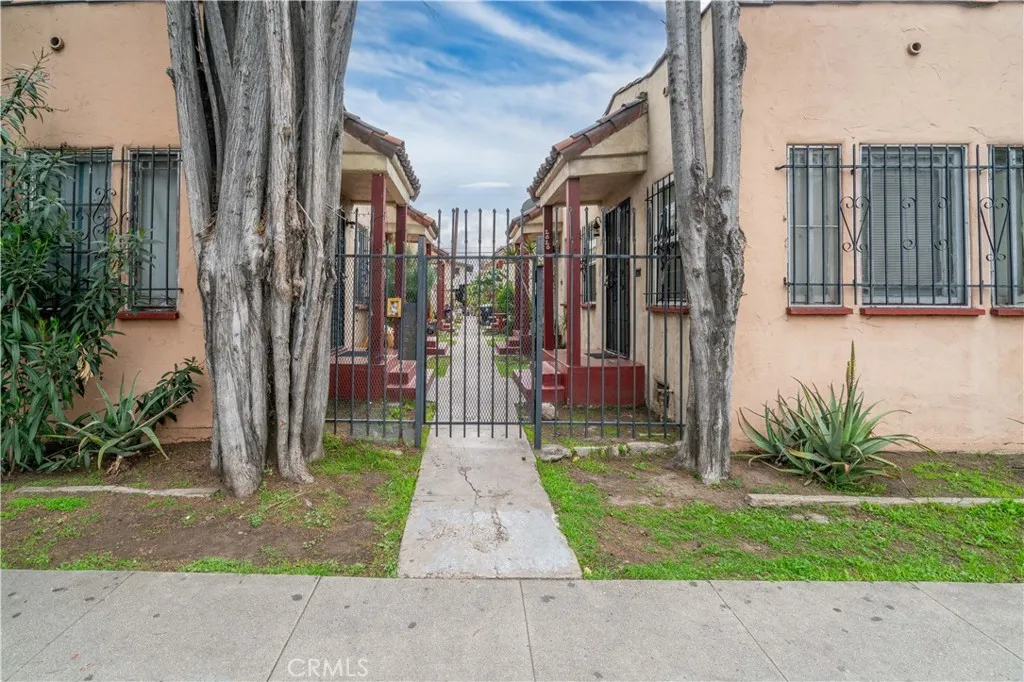 2626 Idell Street, Los Angeles, CA 90065 - Photo 2 of 6, Los Angeles, CA