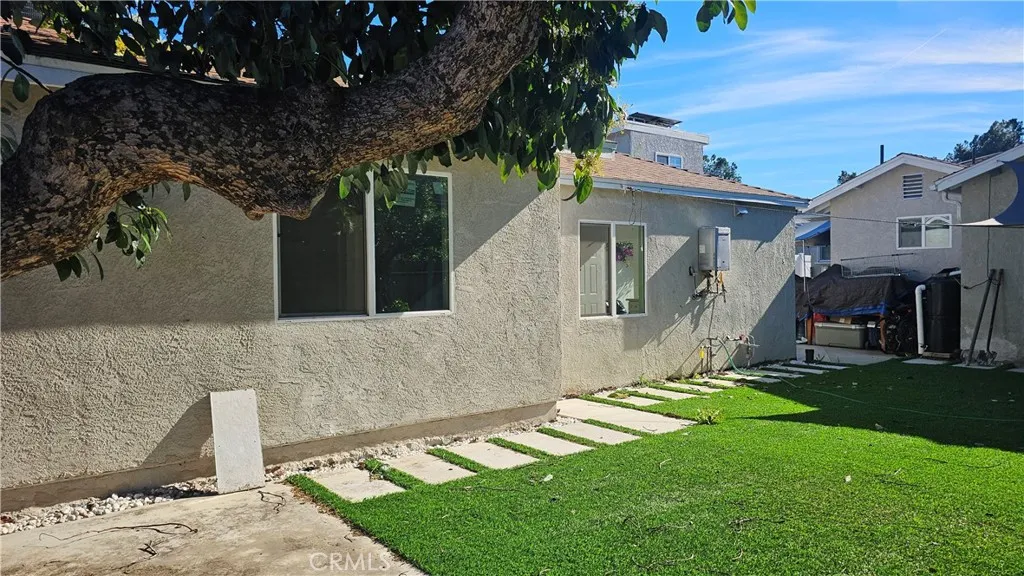 Lake Balboa, CA 91406