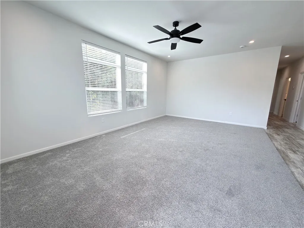 https://cdn.realtyfeed.com/cdn/127/306646702/93f157f68284b79562ecee44ddb9ab6e.webp