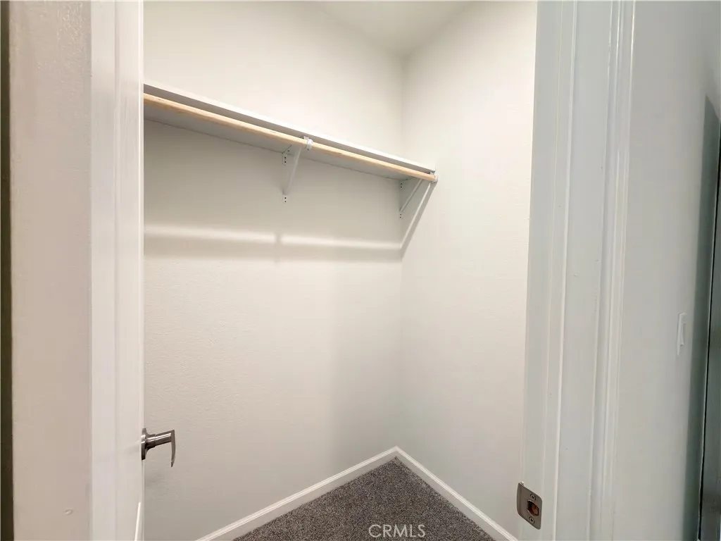 https://cdn.realtyfeed.com/cdn/127/306646702/ded83817bd4ecc229a4a9709f1035764.webp