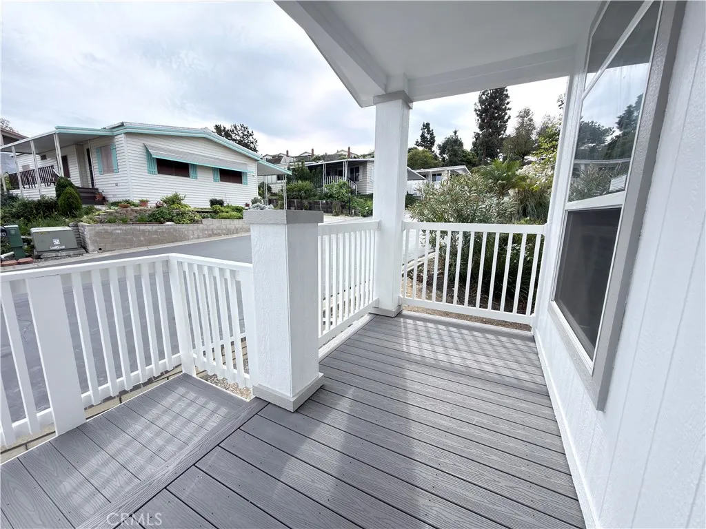 https://cdn.realtyfeed.com/cdn/127/306646702/f45722442af1449152164556bfcb28e6.webp