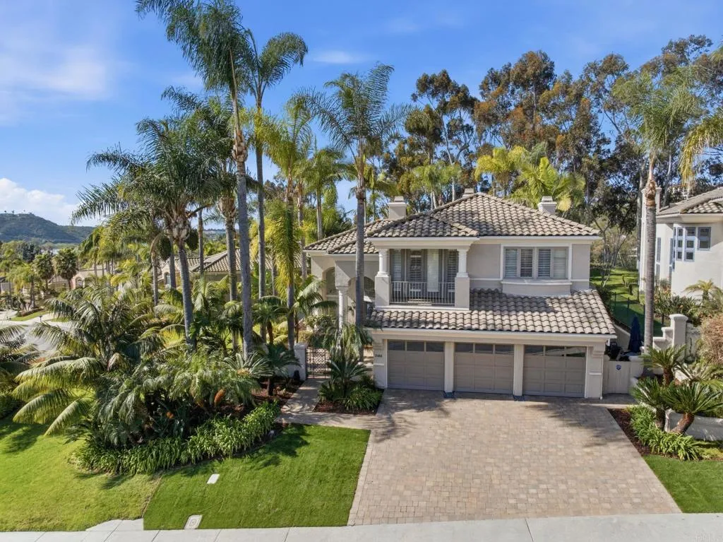 https://cdn.realtyfeed.com/cdn/127/306646704/212a1737f0d7ab59f1e69139b724bec0.webp