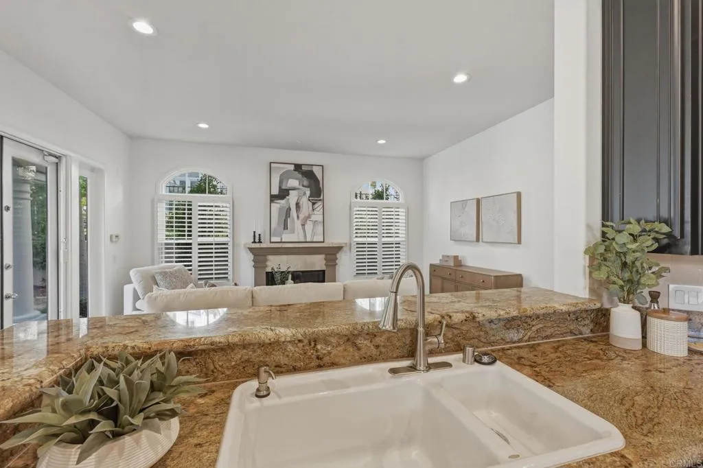 https://cdn.realtyfeed.com/cdn/127/306646704/924919730e6e75c382d72c175a0d5933.webp
