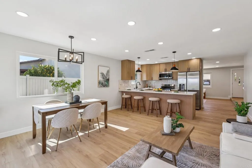 https://cdn.realtyfeed.com/cdn/127/306646710/48783f988e46a10cee2344f406464c4c.webp