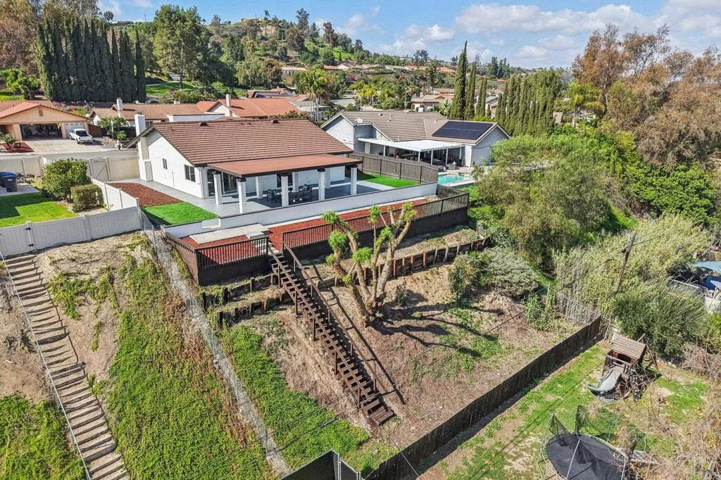 https://cdn.realtyfeed.com/cdn/127/306646710/583b65f4b5f25bd9015d958fbd7f7046.webp