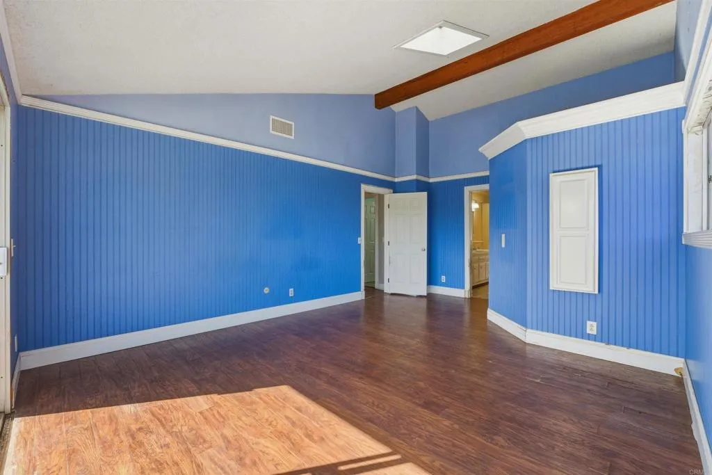 https://cdn.realtyfeed.com/cdn/127/306646732/588af08f239c851f828d9a477f6c7803.webp