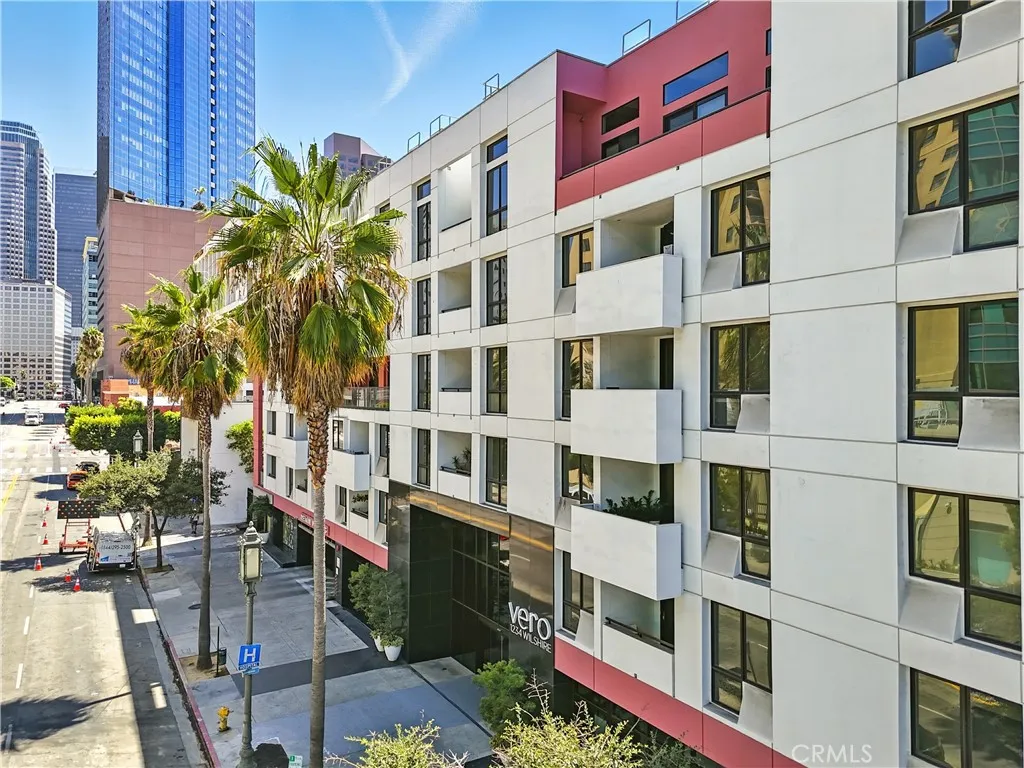 1234 Wilshire Blvd #329 Unit 329, Los Angeles, CA 90017 - Main photo, Los Angeles, CA