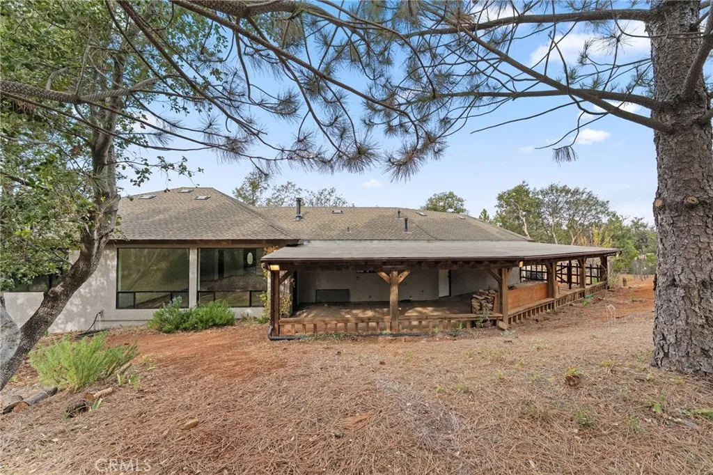 https://cdn.realtyfeed.com/cdn/127/306646767/1ab78353ca576b343920266dd80b31c2.webp