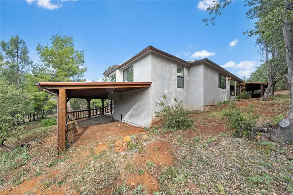 https://cdn.realtyfeed.com/cdn/127/306646767/2a326a20b448faf9f3726a1e1986dc4f.webp