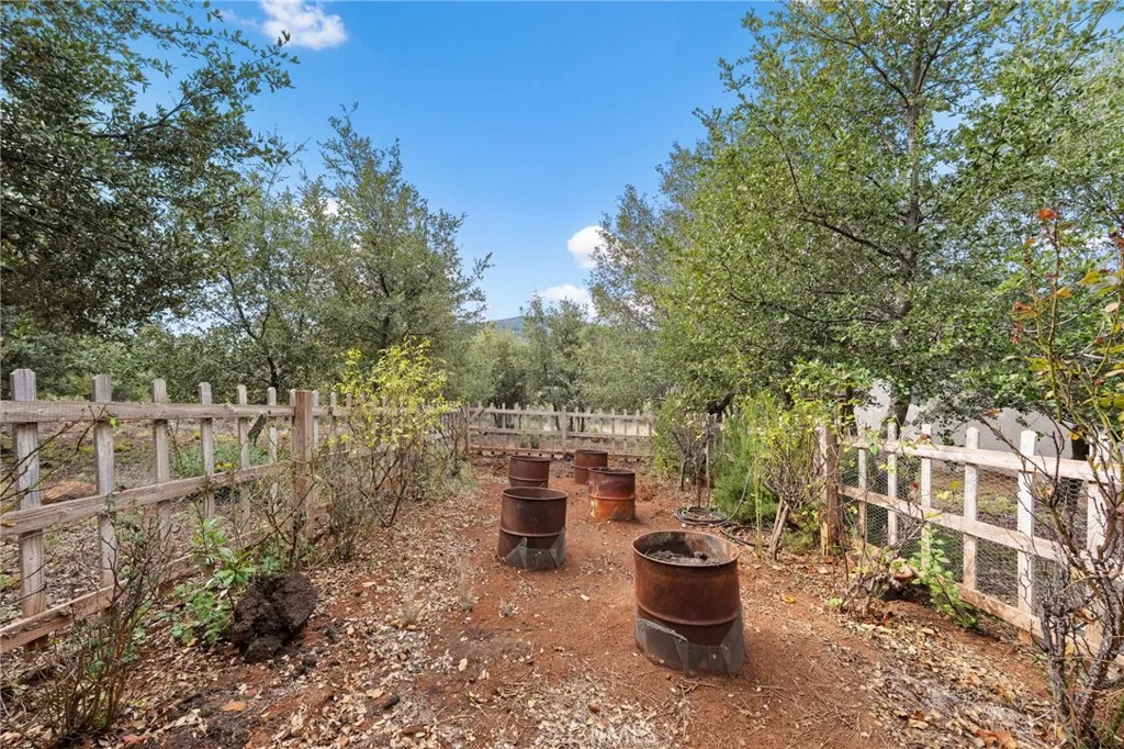 https://cdn.realtyfeed.com/cdn/127/306646767/5853fe3f5c56ca16efd2abe36e88d8fb.webp