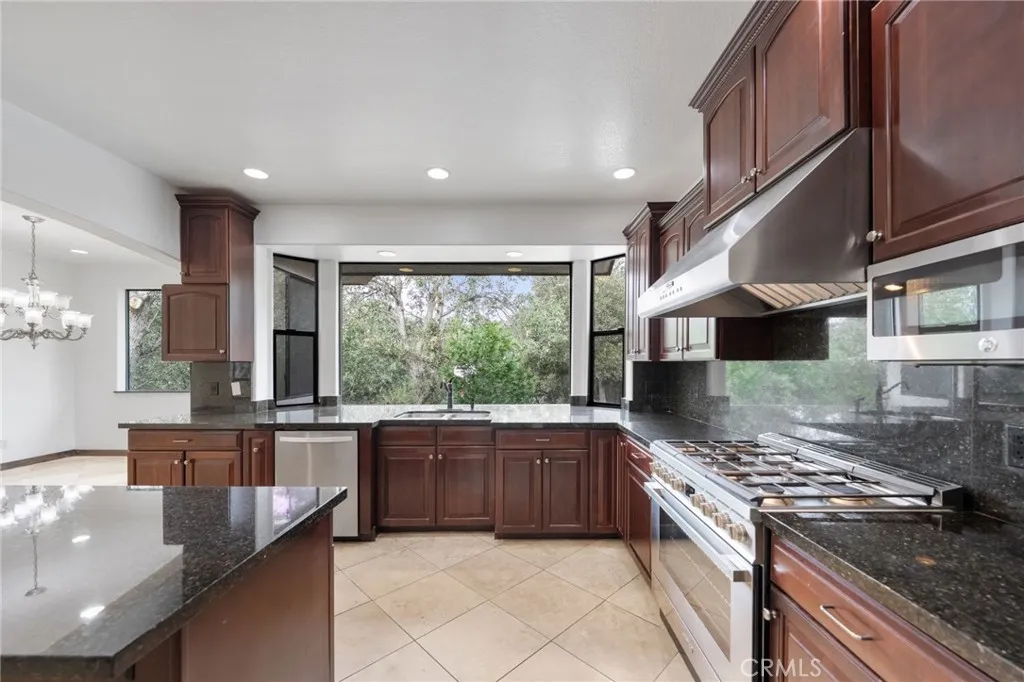 https://cdn.realtyfeed.com/cdn/127/306646767/610d51d4203050b7c280b0ce058763ac.webp