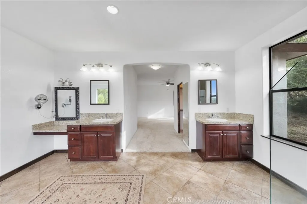 https://cdn.realtyfeed.com/cdn/127/306646767/94e343507eb29a6a2635be8fdd88fb80.webp