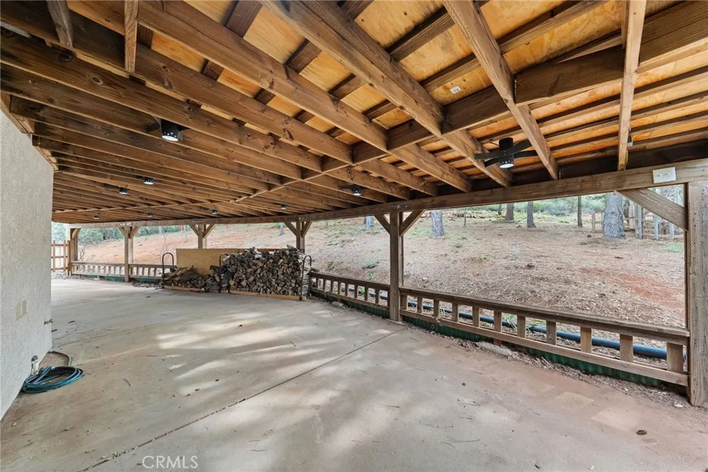 https://cdn.realtyfeed.com/cdn/127/306646767/b8717481541d4edfa2cf01a3518d17da.webp