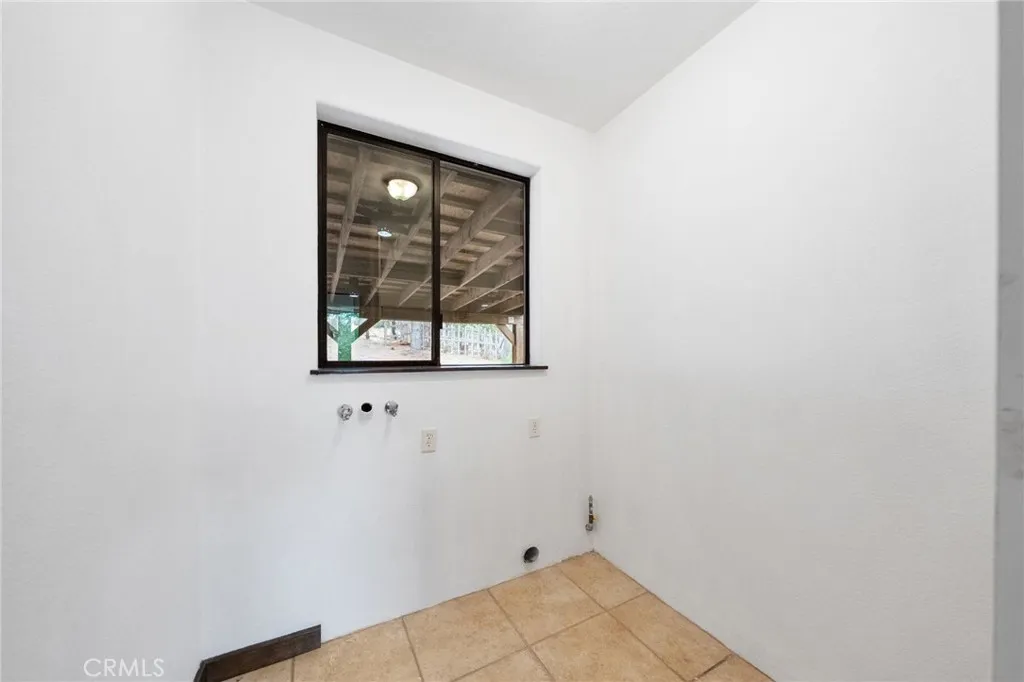 https://cdn.realtyfeed.com/cdn/127/306646767/f85ef9232c43c60f2ac53aaffc20fde0.webp