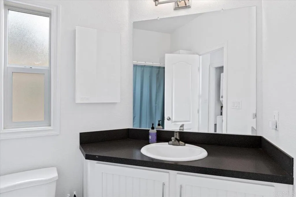 https://cdn.realtyfeed.com/cdn/127/306646770/3ab73f7f0a9a343bab136694c4bfad0a.webp