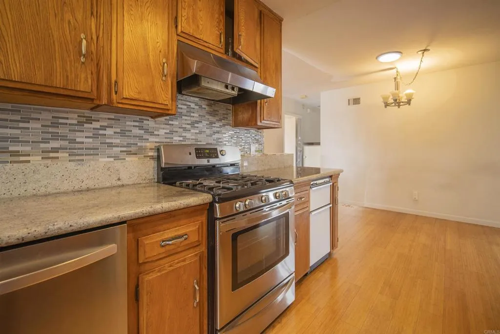 https://cdn.realtyfeed.com/cdn/127/306646828/dfbd446a576a8127809eef0738393de1.webp