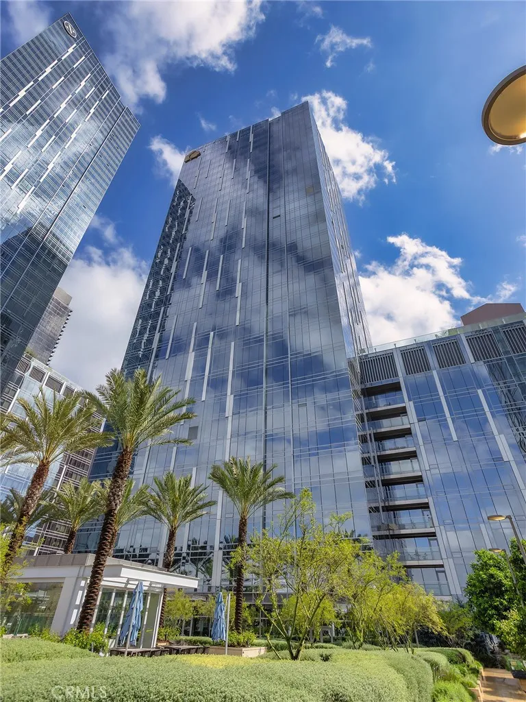 877 Francisco Street Unit 4106, Los Angeles, CA 90017 - Photo 5 of 68, Los Angeles, CA