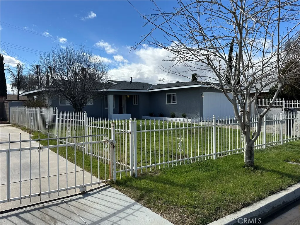 Lancaster, CA 93534