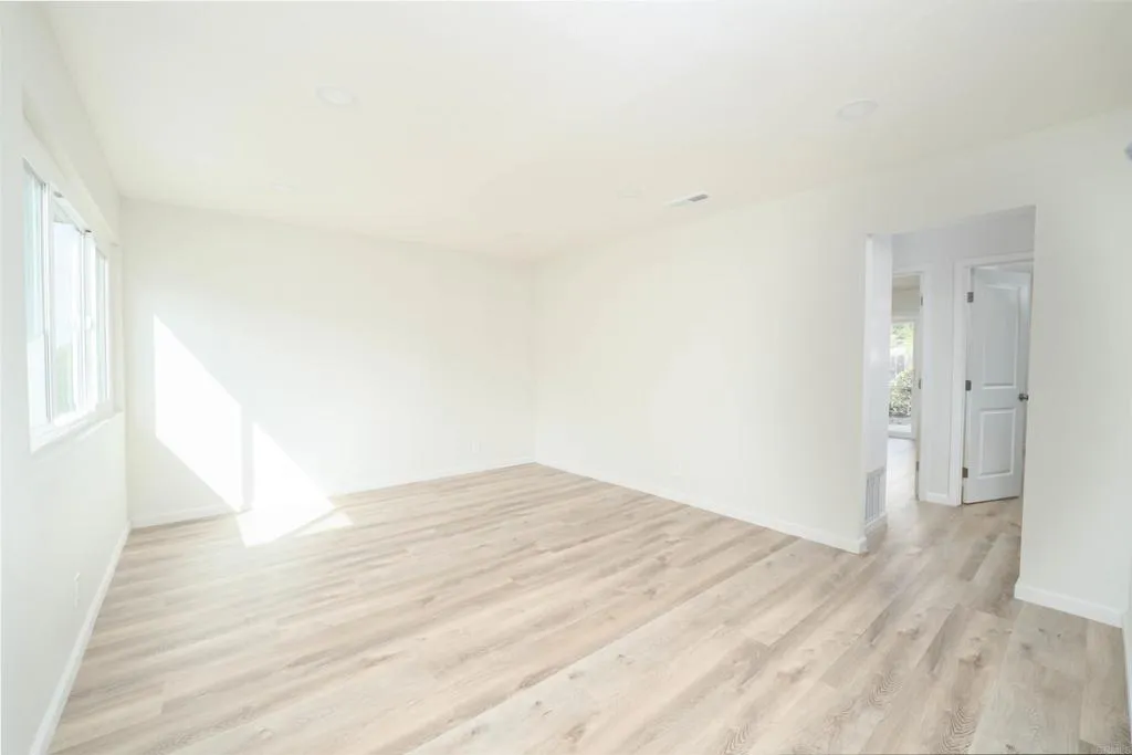 https://cdn.realtyfeed.com/cdn/127/306646910/4315854326c86713f1ae64c9f1cebb1a.webp