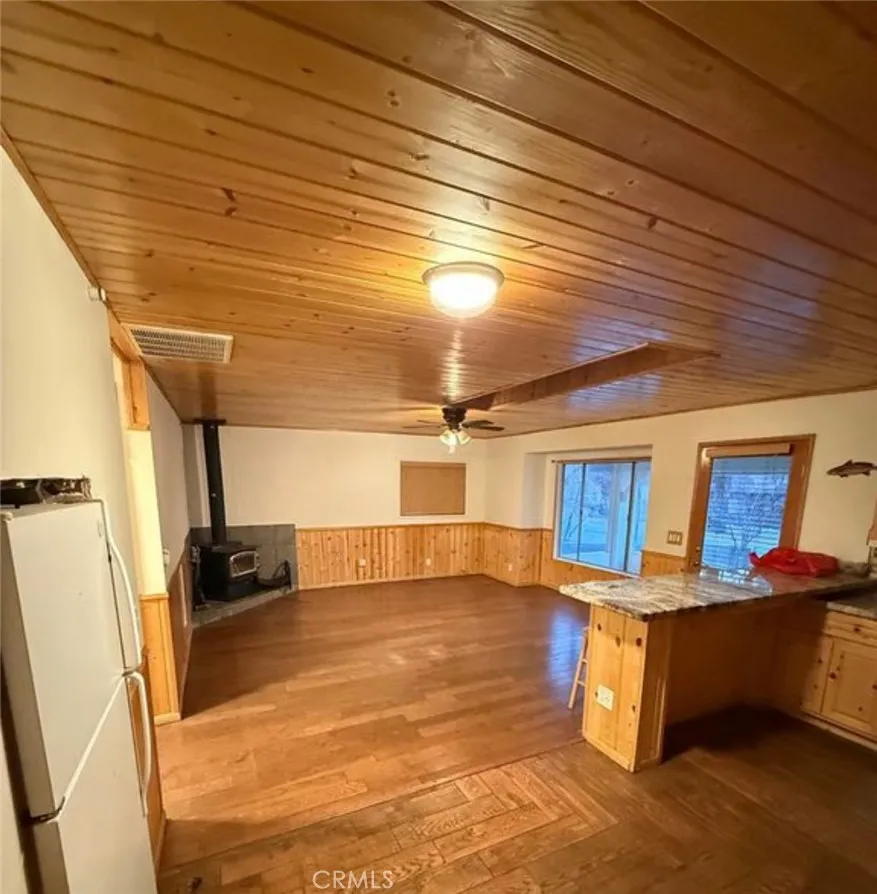 1112 E Country Club, Big Bear City, CA 92314 - Photo 5 of 13, Big Bear City, CA