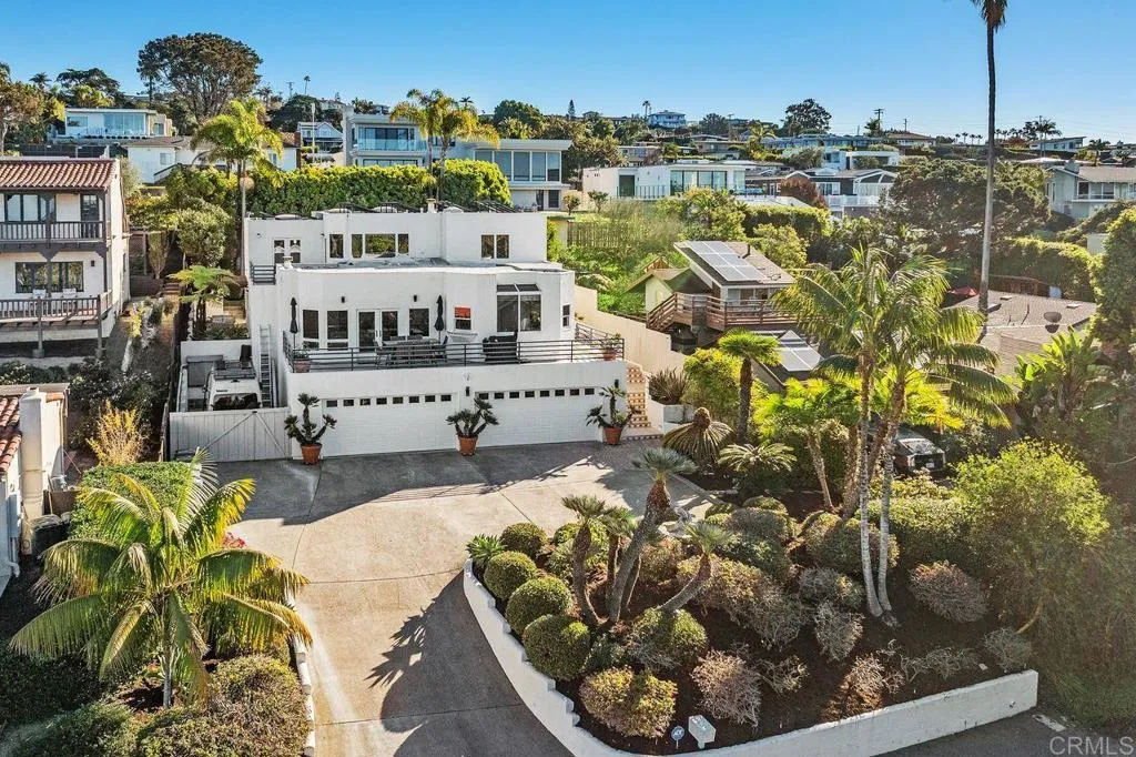 https://cdn.realtyfeed.com/cdn/127/306646929/318b78850f8cdd6f2c0b658d73823144.webp