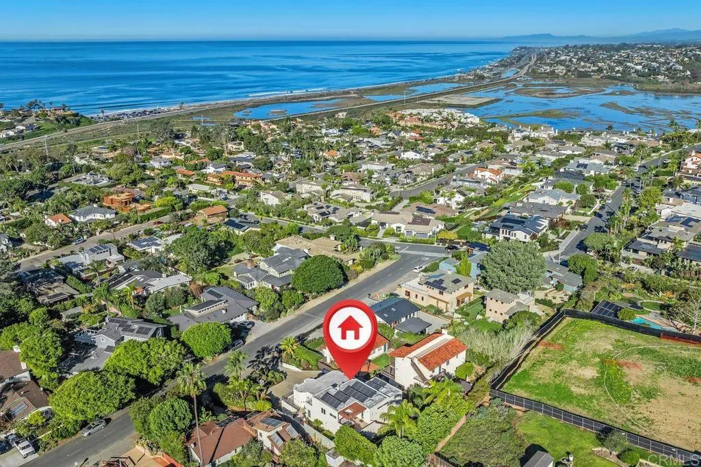 https://cdn.realtyfeed.com/cdn/127/306646929/a3832c6a9044694cfaead08eed750265.webp