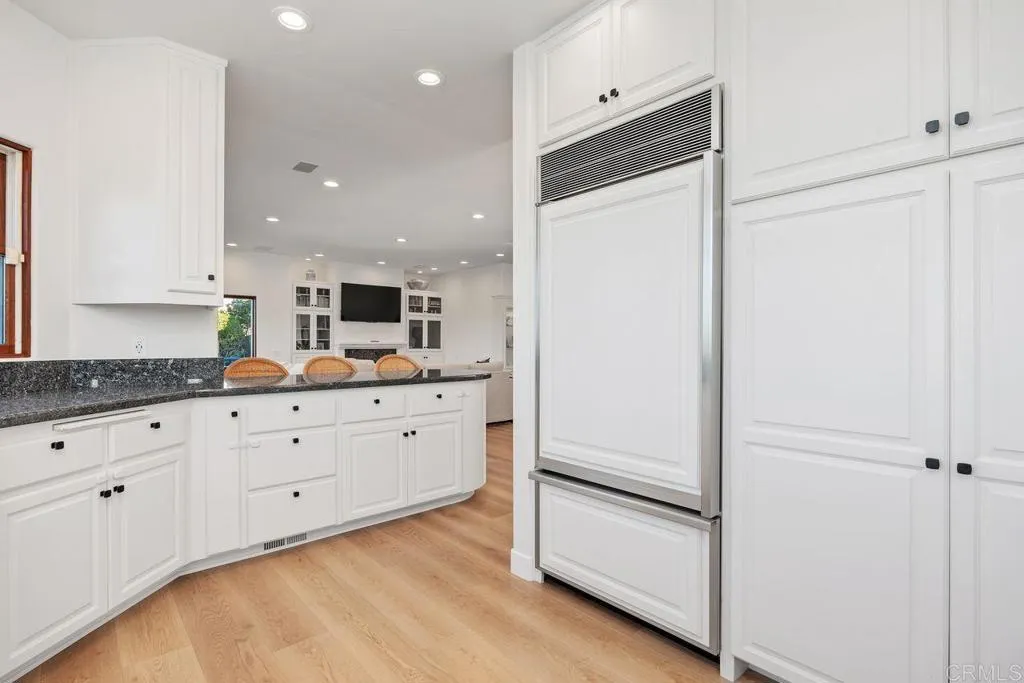 https://cdn.realtyfeed.com/cdn/127/306646929/f2dc0fa4c02ad9af093aa12e5f043ddd.webp