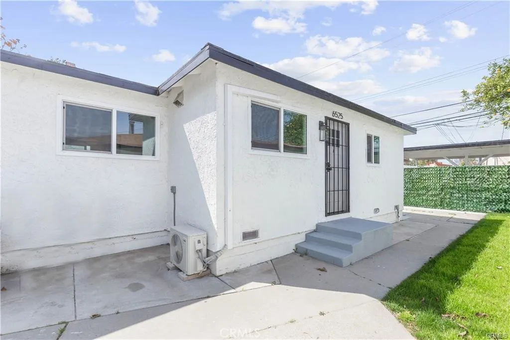 6525 Ajax Avenue, Bell Gardens, CA 90201 - Photo 2 of 13, Bell Gardens, CA