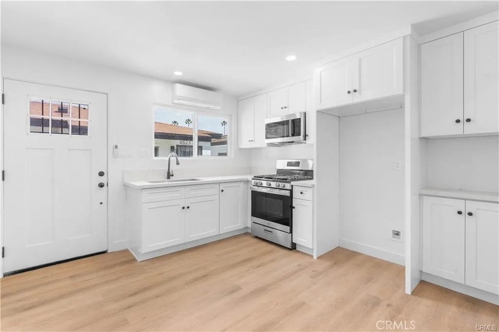 6525 Ajax Avenue, Bell Gardens, CA 90201 - Photo 4 of 13, Bell Gardens, CA