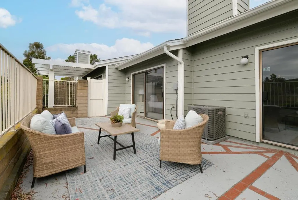 https://cdn.realtyfeed.com/cdn/127/306646971/02924dd99d9f7314b3a1d01af53c9eca.webp