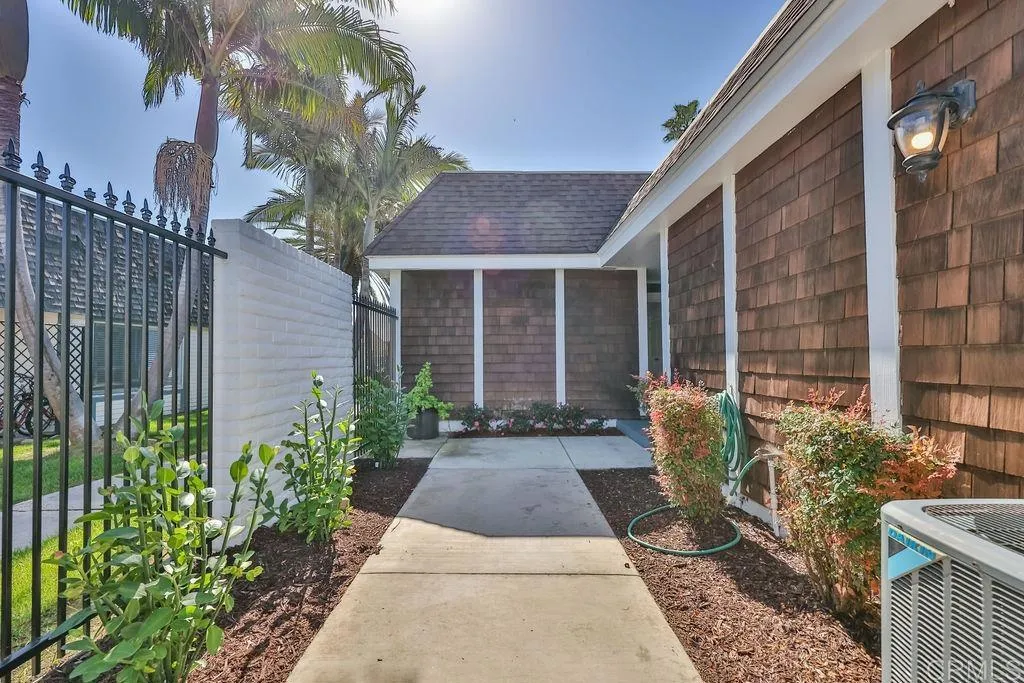 79 Half Moon Bend, Coronado, CA 92118 - Photo 2 of 52, Coronado, CA
