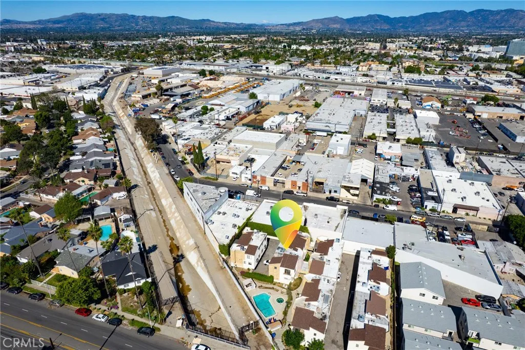 14715 Saticoy Street Unit 14, Van Nuys, CA 91405 - Photo 5 of 46, Van Nuys, CA