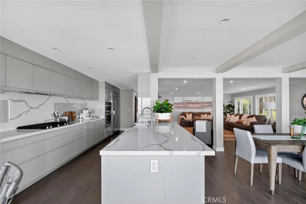 865 Quivera Street, Laguna Beach, CA 92651 - Photo 5 of 23, Laguna Beach, CA