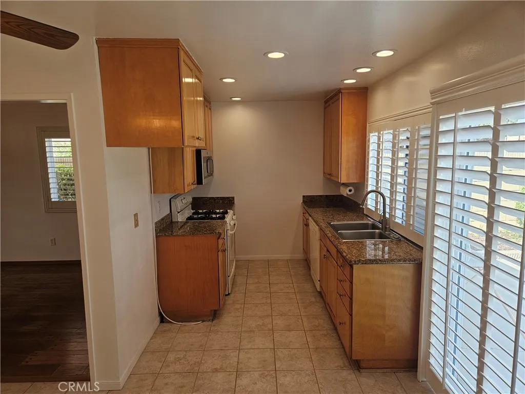 23608 President, Harbor City, CA 90710 - Photo 4 of 32, Harbor City, CA
