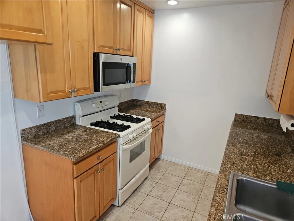 23608 President, Harbor City, CA 90710 - Photo 3 of 32, Harbor City, CA