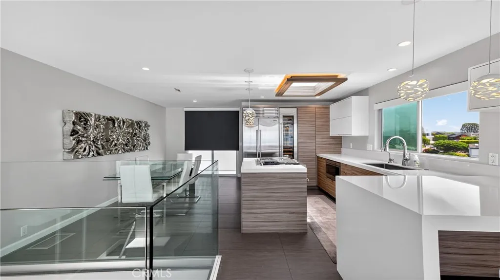 855 Santa Ana Street, Laguna Beach, CA, 92651
