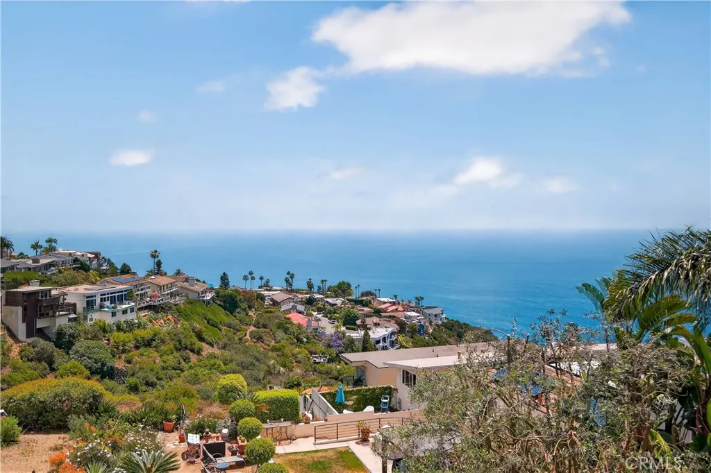855 Santa Ana Street, Laguna Beach, CA, 92651