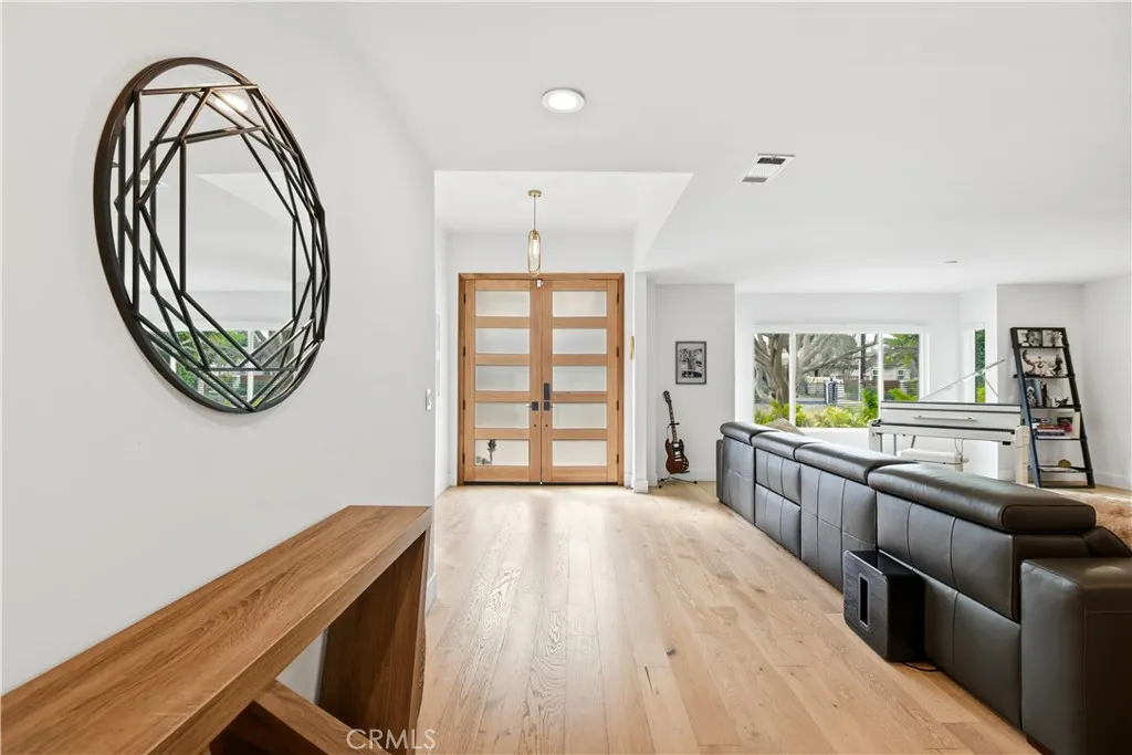 22637 Erwin Street, Woodland Hills, CA 91367 - Photo 4 of 53, Woodland Hills, CA