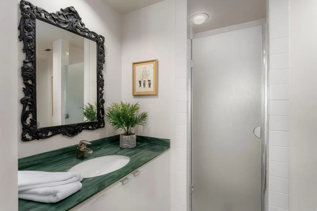 https://cdn.realtyfeed.com/cdn/127/306647088/779537405344a1f3cf104325f5ec90e3.webp