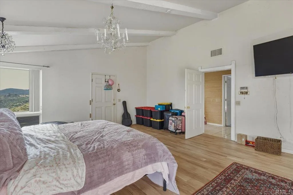 https://cdn.realtyfeed.com/cdn/127/306647108/488e24eefbe7331660d3042270c6deb0.webp